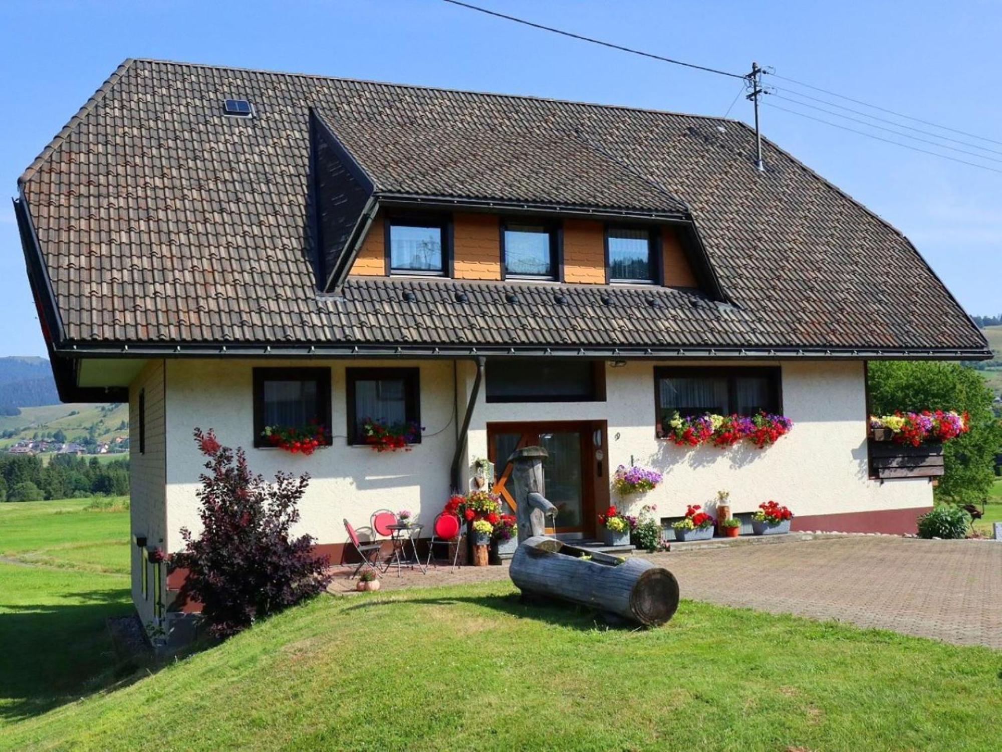 Ferienwohnungen Haus Marlene Kaiser ベルナウ・イム・シュヴァルツヴァルト エクステリア 写真