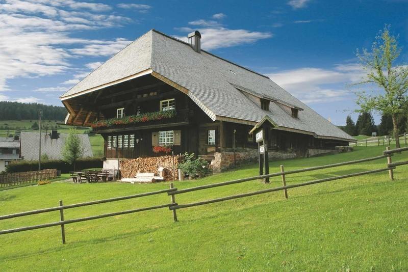 Ferienwohnungen Haus Marlene Kaiser ベルナウ・イム・シュヴァルツヴァルト エクステリア 写真